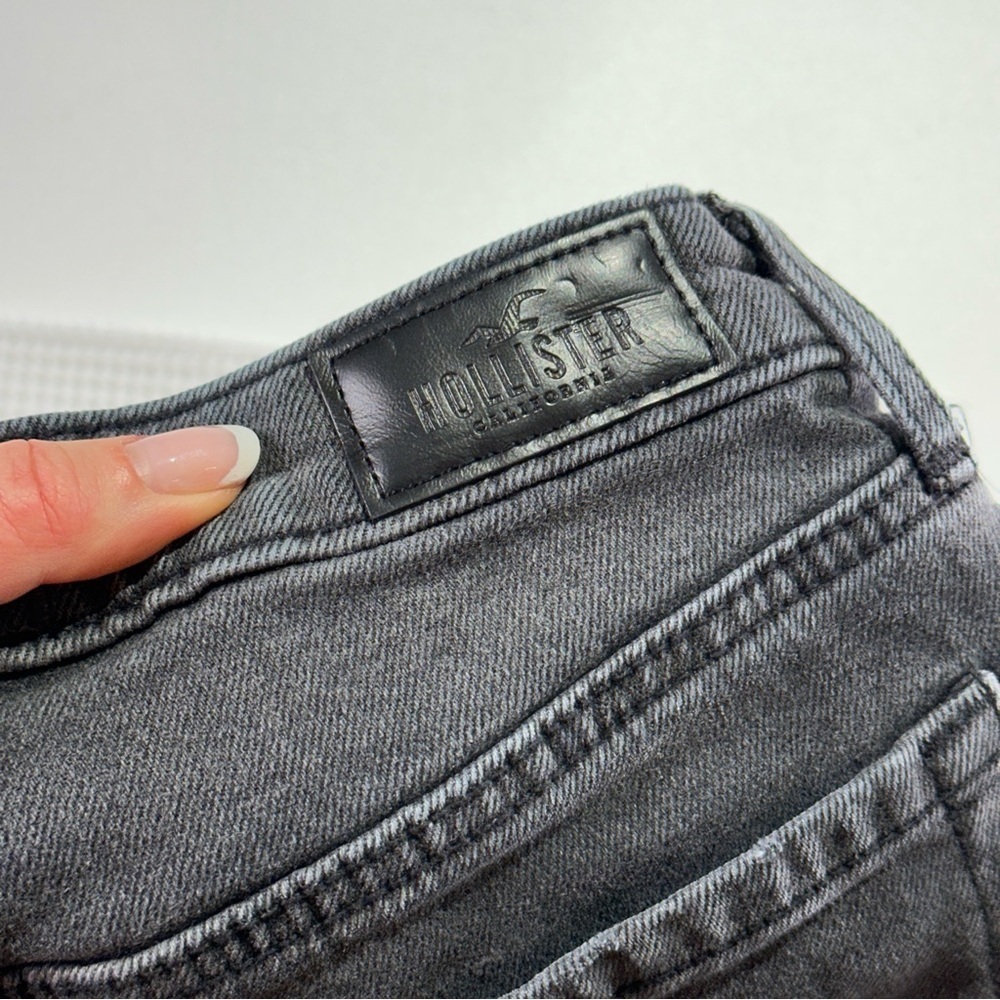 Hollister high-rise mom jeans vintage stretch raw hem straight leg W26 L27 gray - Picture 5 of 8